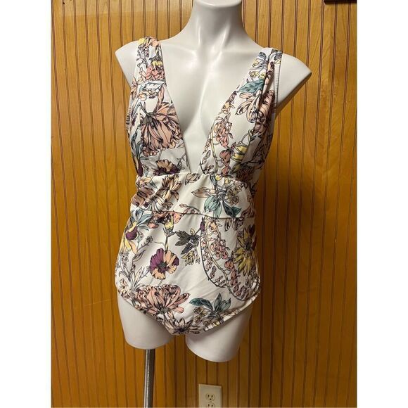 Wonderly one piece swim suit size xxl - Picture 1 of 4